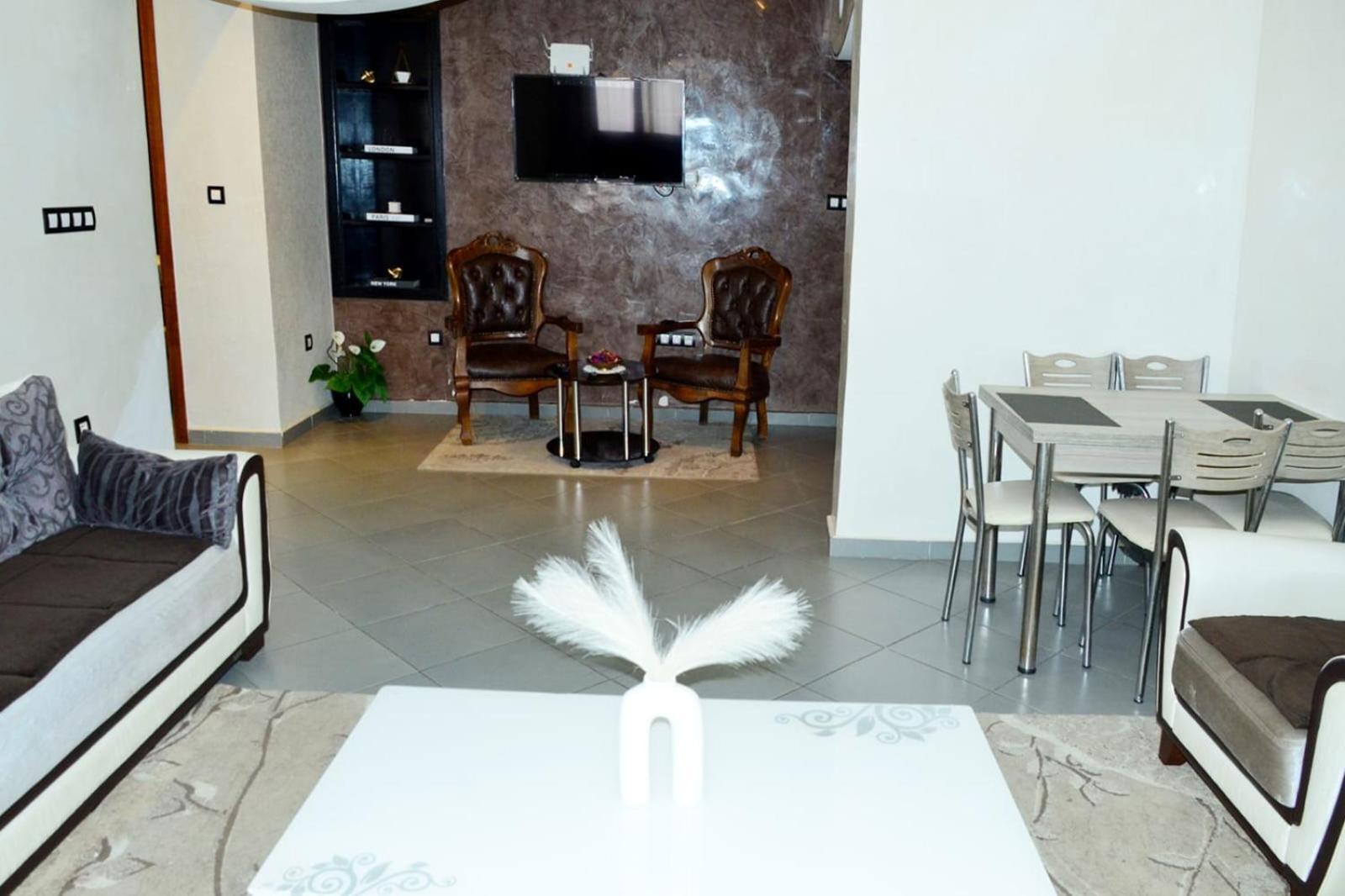 Agadir, Hay Salam, Najah Residence 423 Экстерьер фото